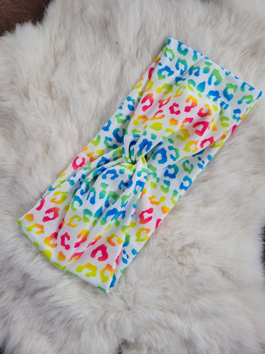 White rainbow ombre leopard