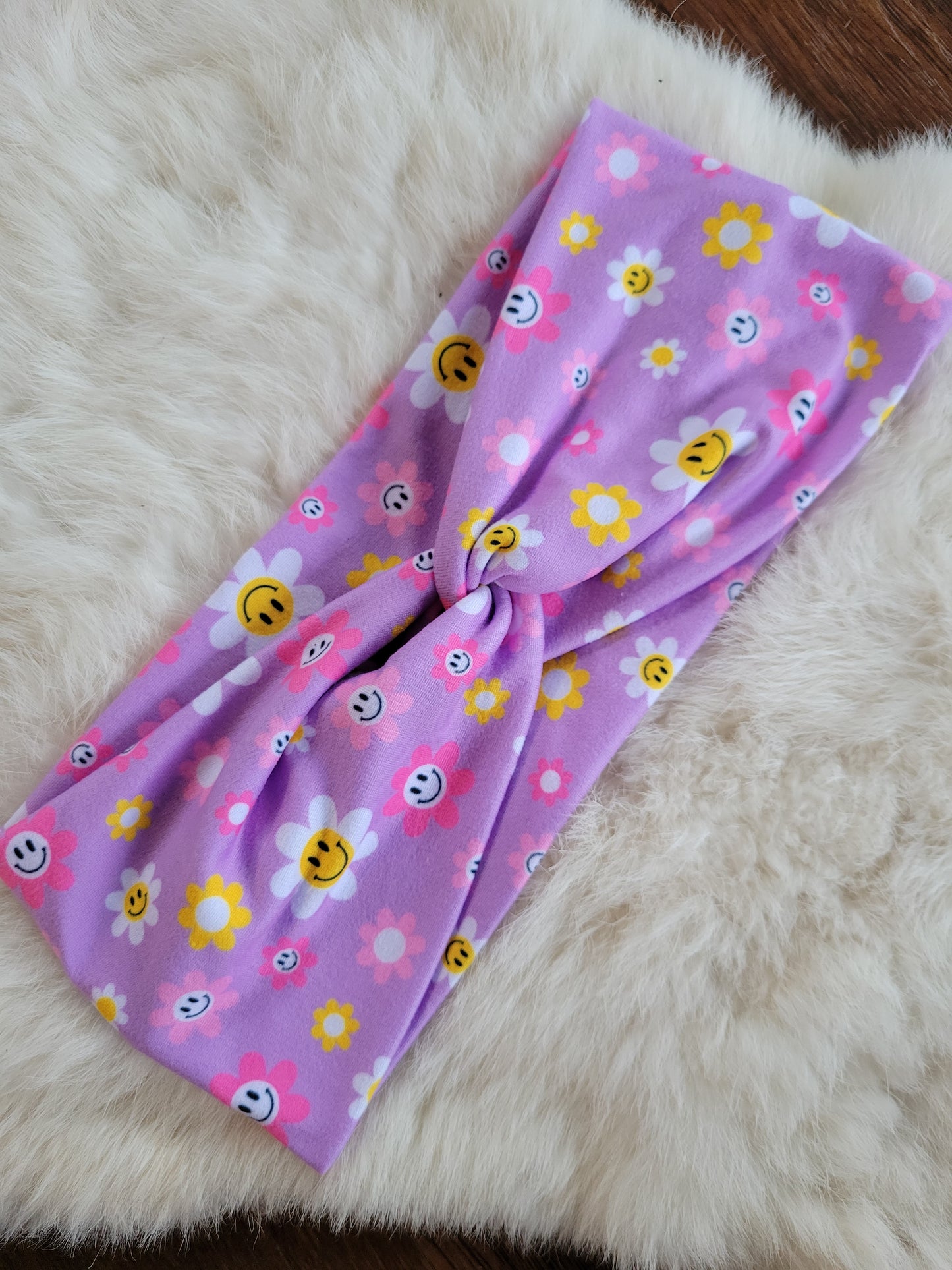 Purple smiley daisies