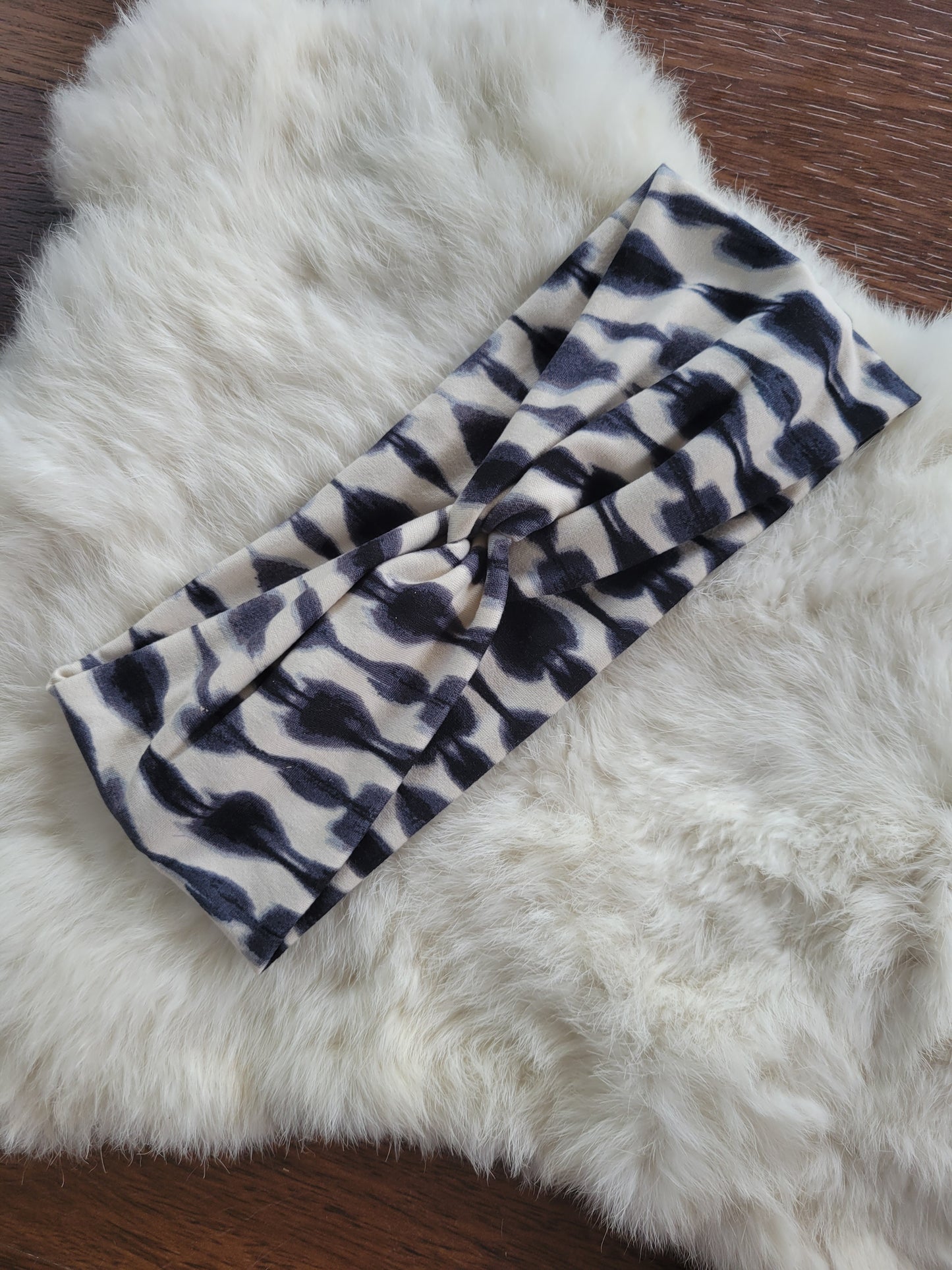 Black and cream tie dye