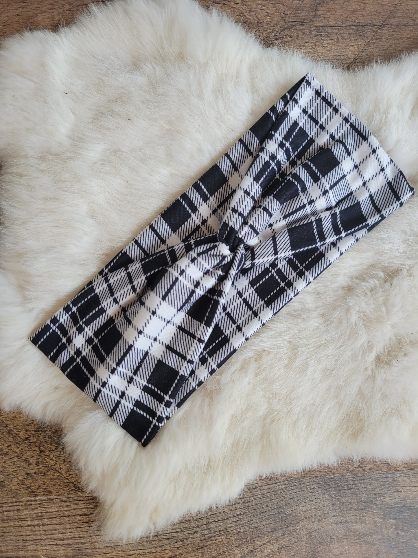 Black and white plaid