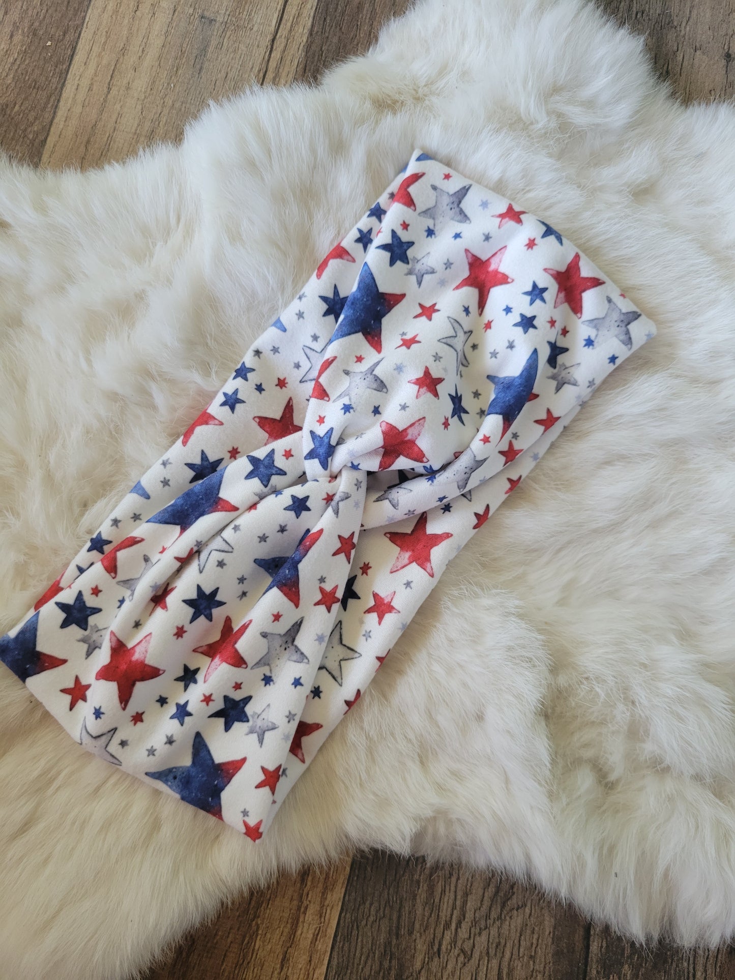 Red and blue stars