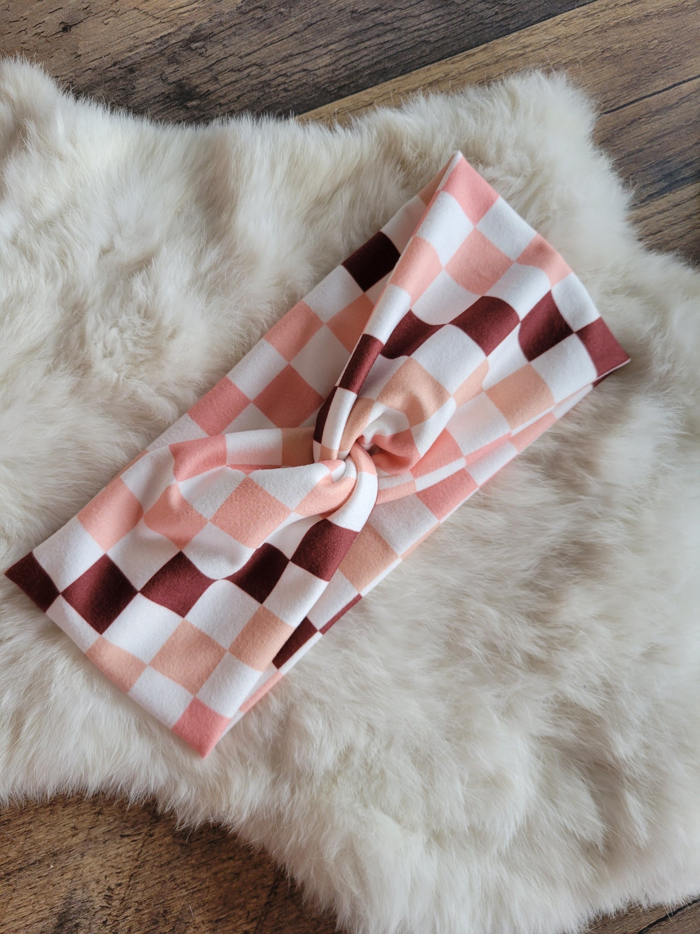 Neutrals checkered