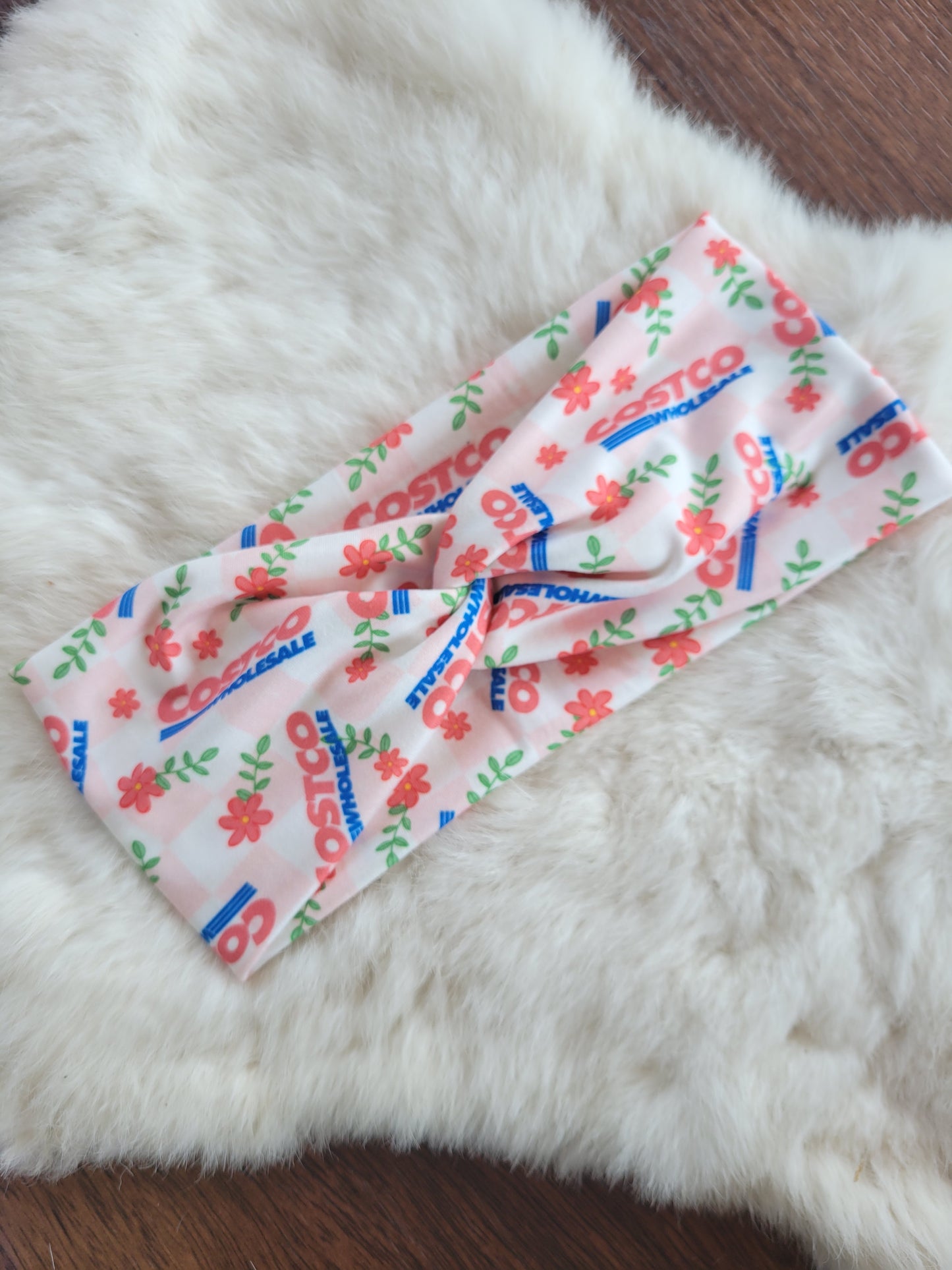 Wholesale store