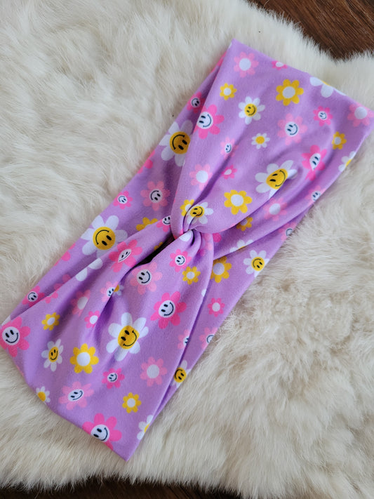 Purple smiley daisies
