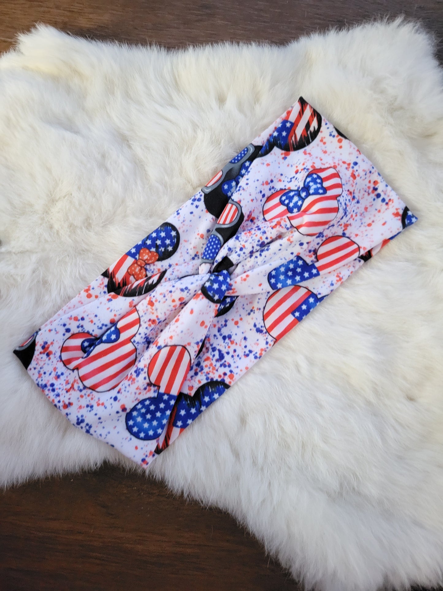 Speckled patriotic mouse print