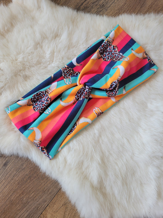 Longhorn leopard colorful striped