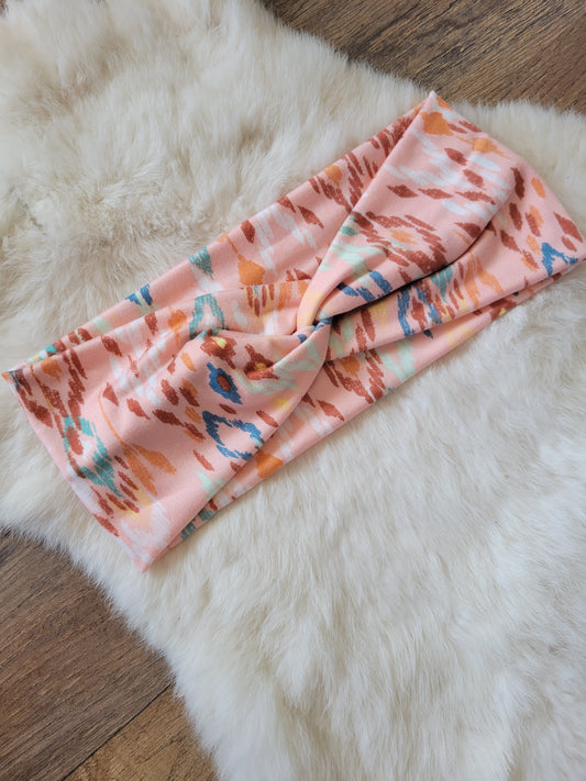 Pink brushed aztec