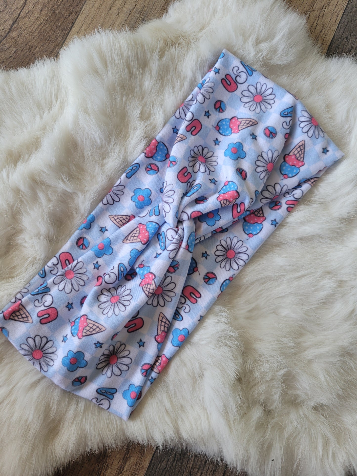 Ice cream, USA, floral checkered