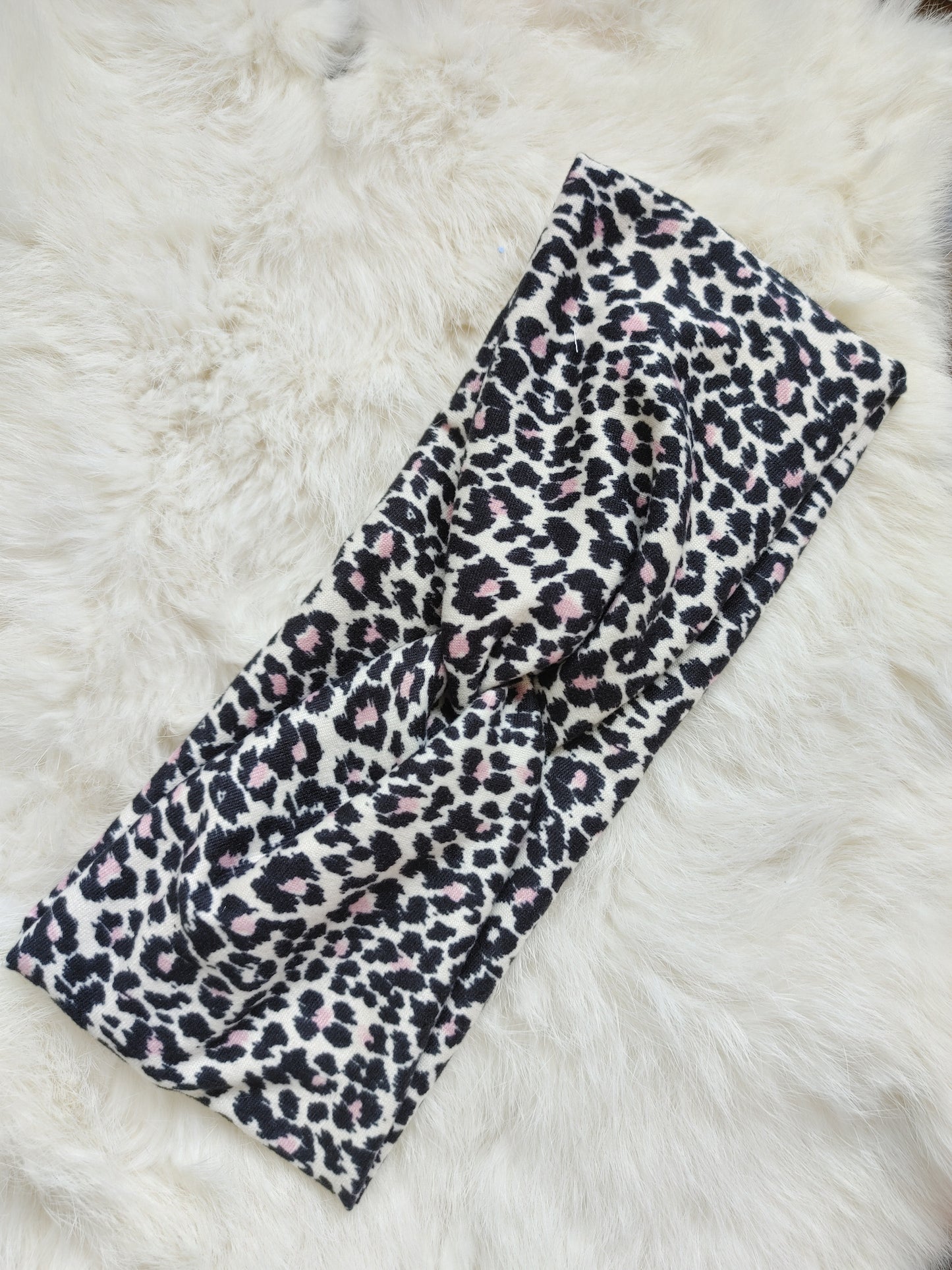 Small mauve leopard