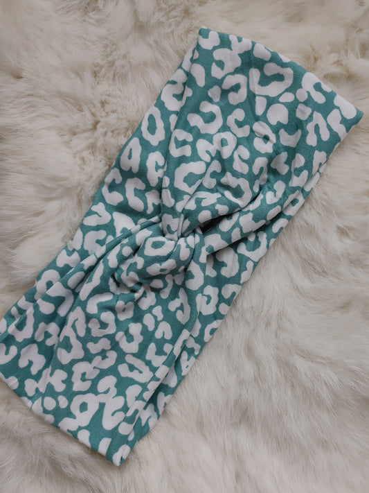 Teal leopard