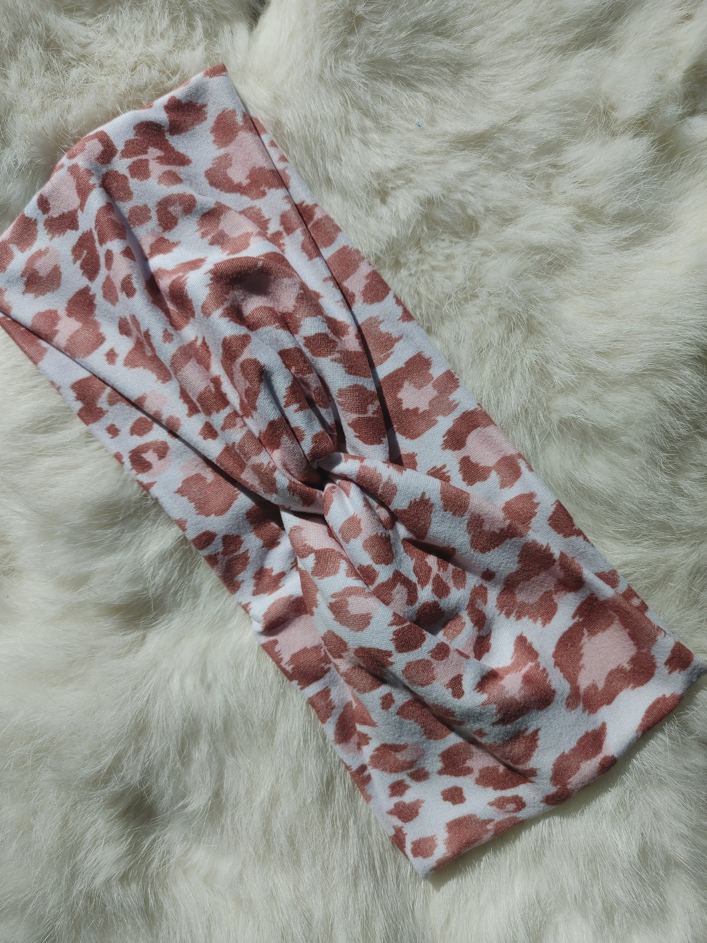White rose gold leopard