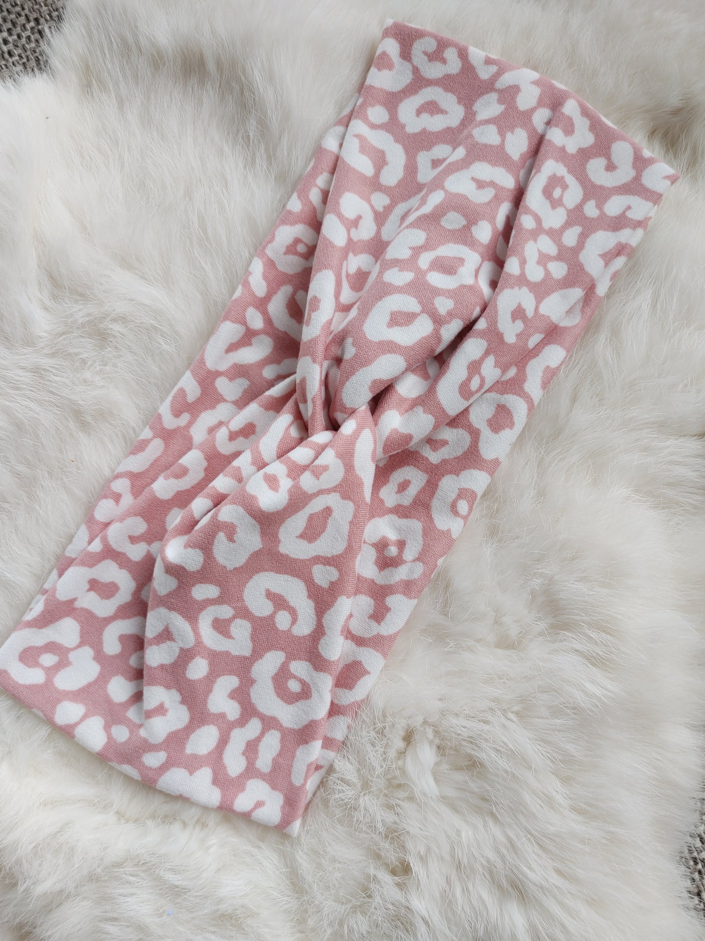 Pink cream leopard