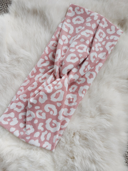Pink cream leopard