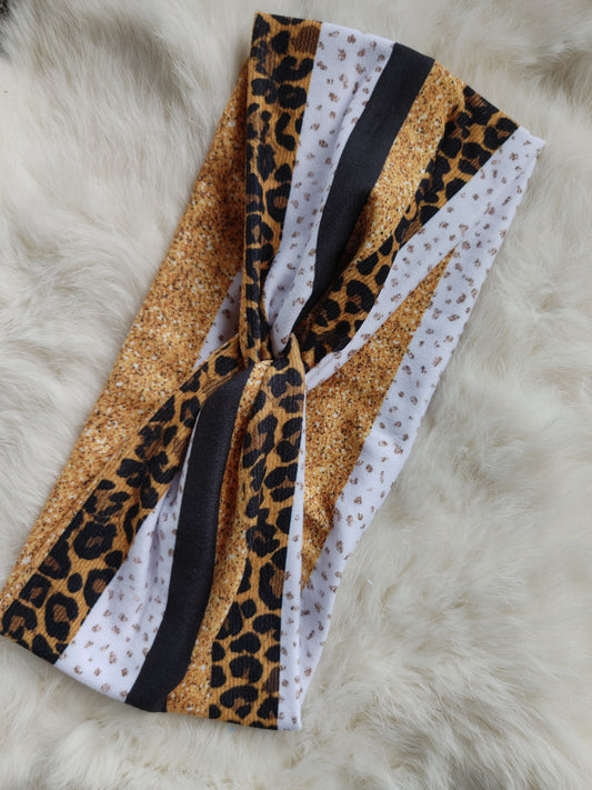 Gold striped leopard