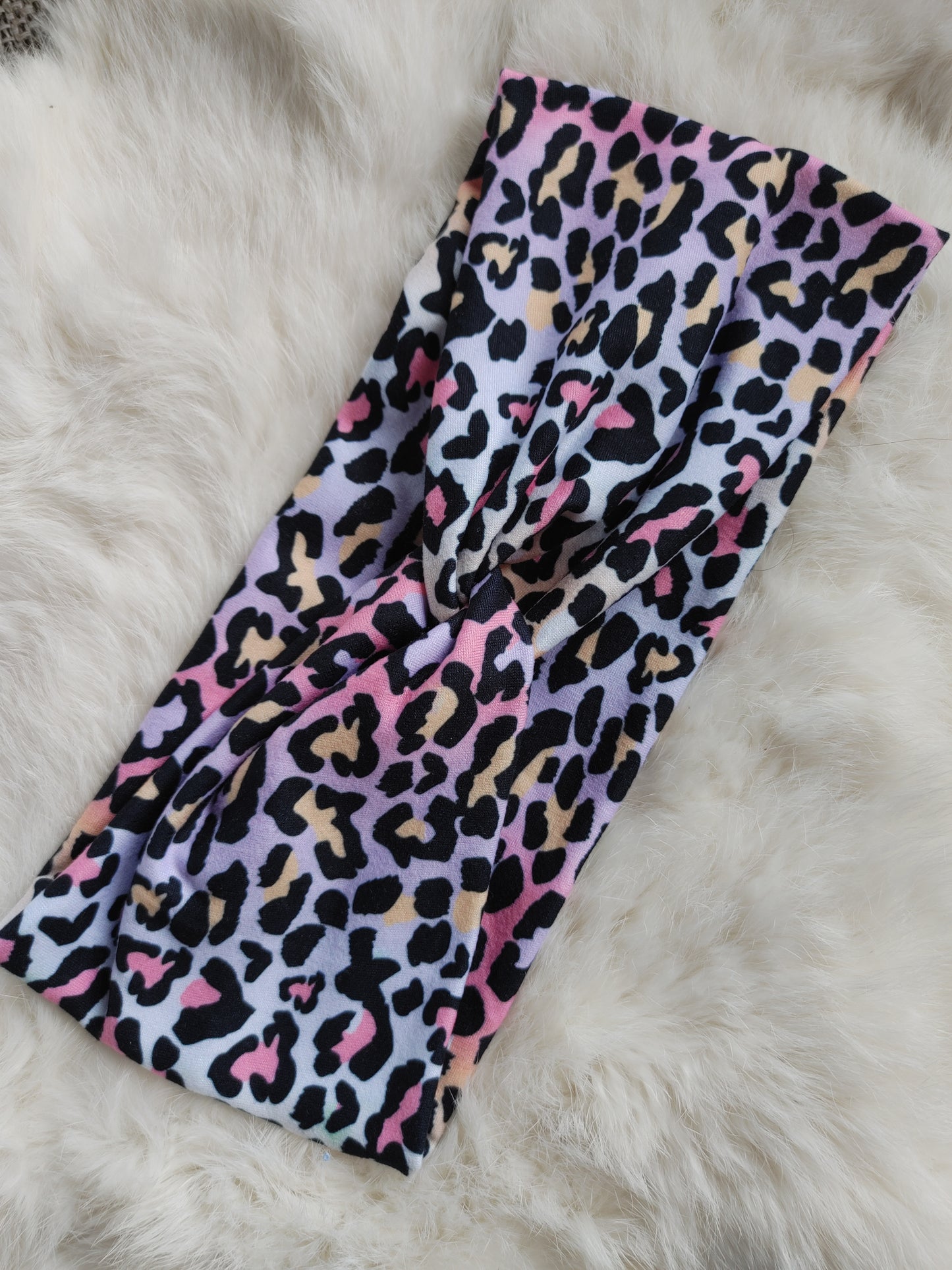 Pink and purple ombre leopard