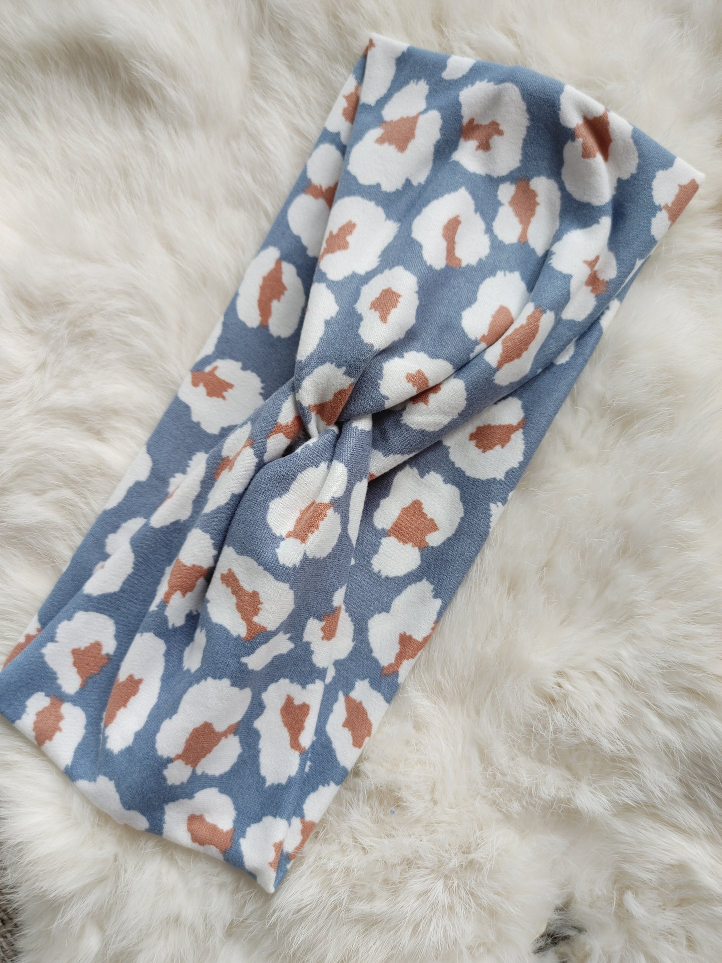 Blue and tan leopard